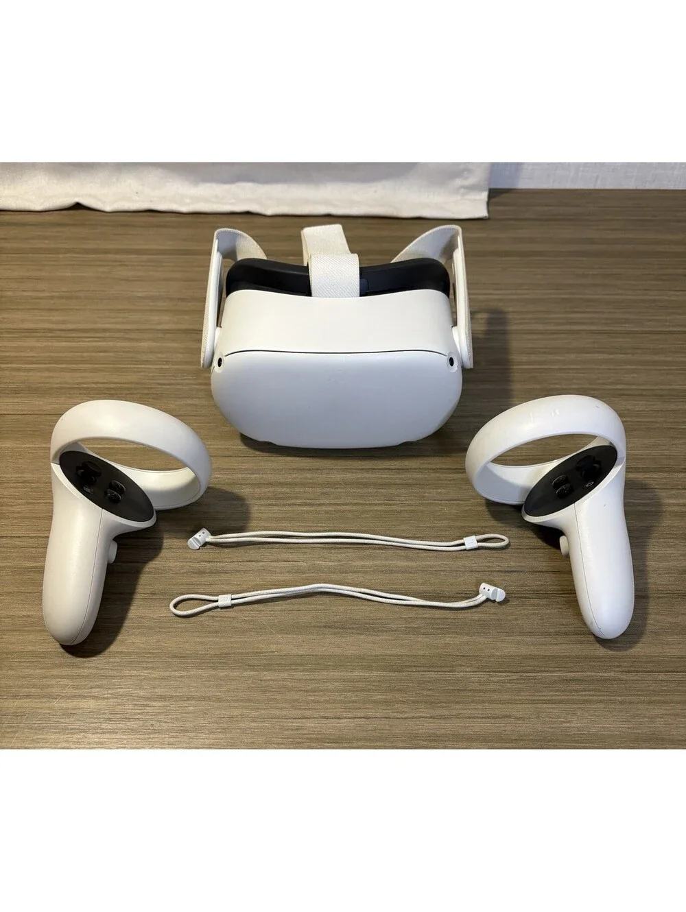 Meta Quest 2 Advanced All-In-One Virtual Reality Headset - 128GB - Excellent